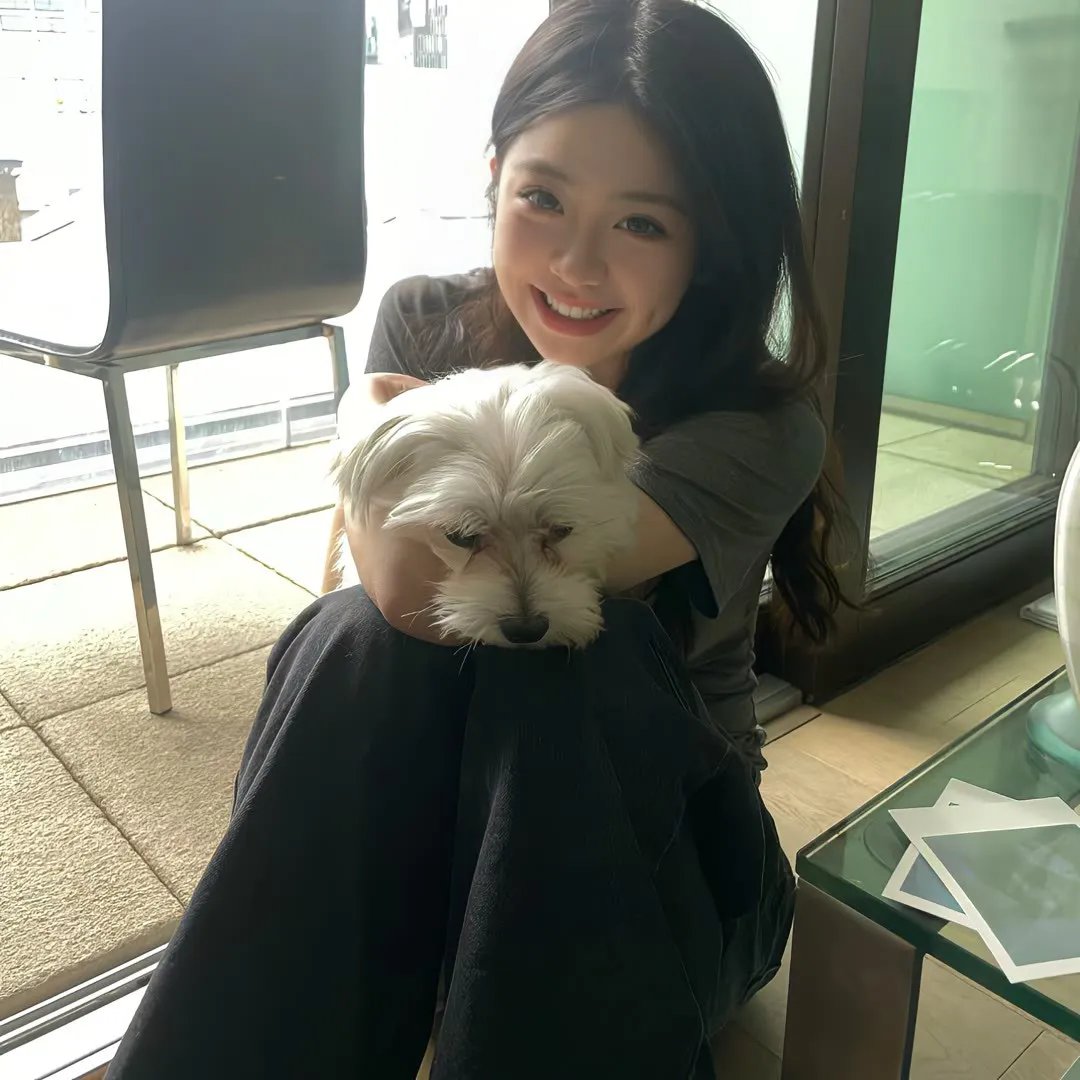 女孩，四绎